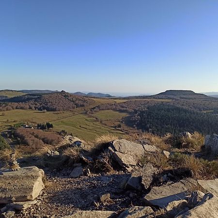 Gite Le Rocher Du Chateau De Retourtour Lamastre Dış mekan fotoğraf