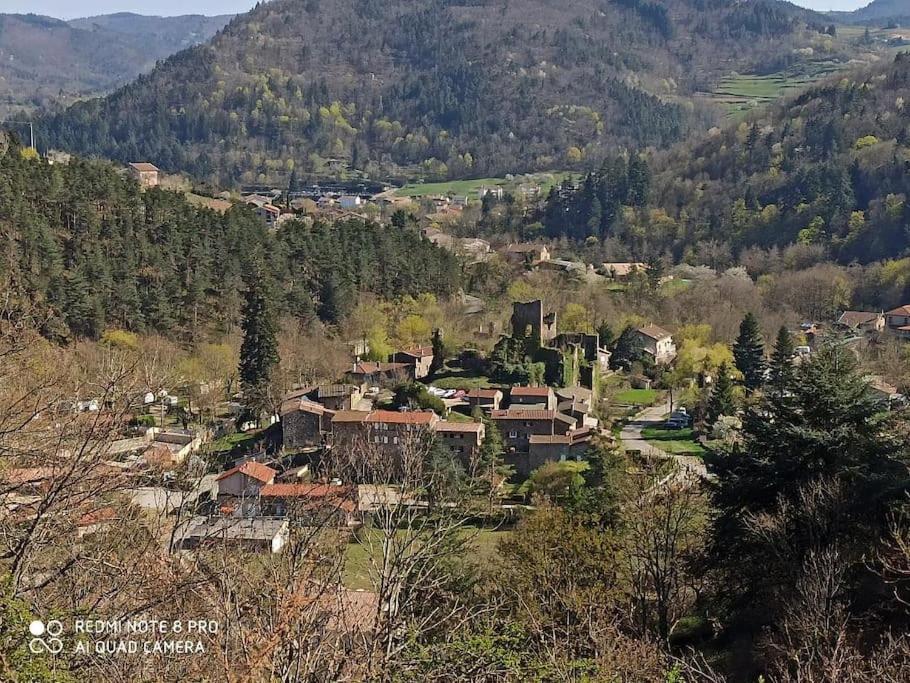 Gite Le Rocher Du Chateau De Retourtour Lamastre Dış mekan fotoğraf