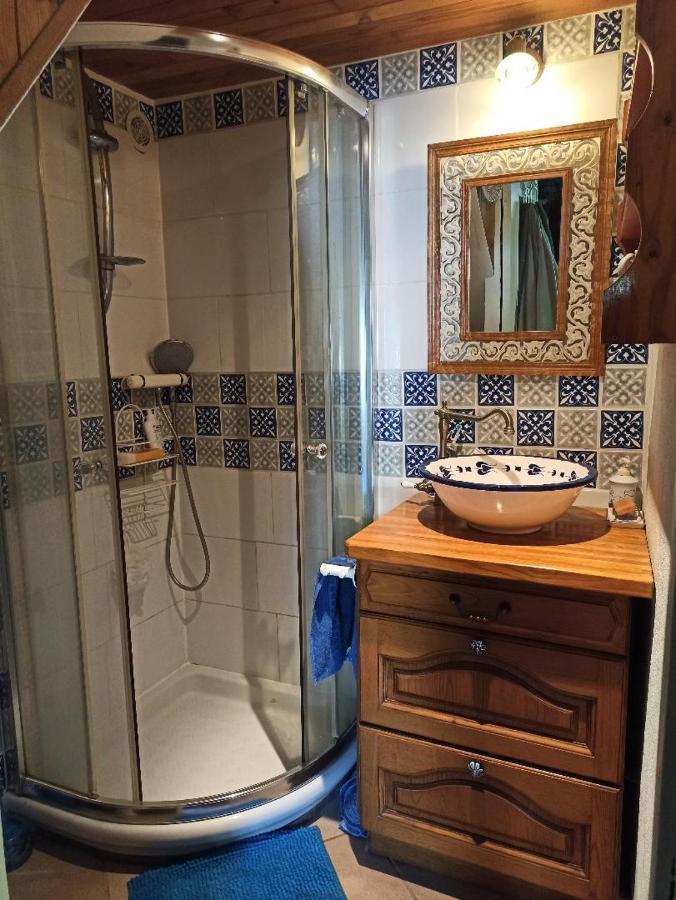 Gite Le Rocher Du Chateau De Retourtour Lamastre Dış mekan fotoğraf